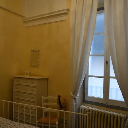 Ligure Nel Centro Storico * Финале Лигуре